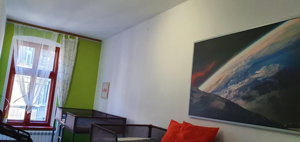 Chopin Street Private Rooms Katowice Exterior photo